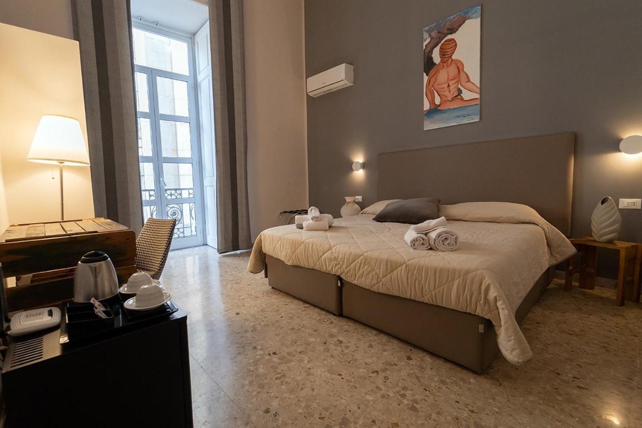 Готель Pc Boutique H Napoli Centro, By Clapa Group Екстер'єр фото