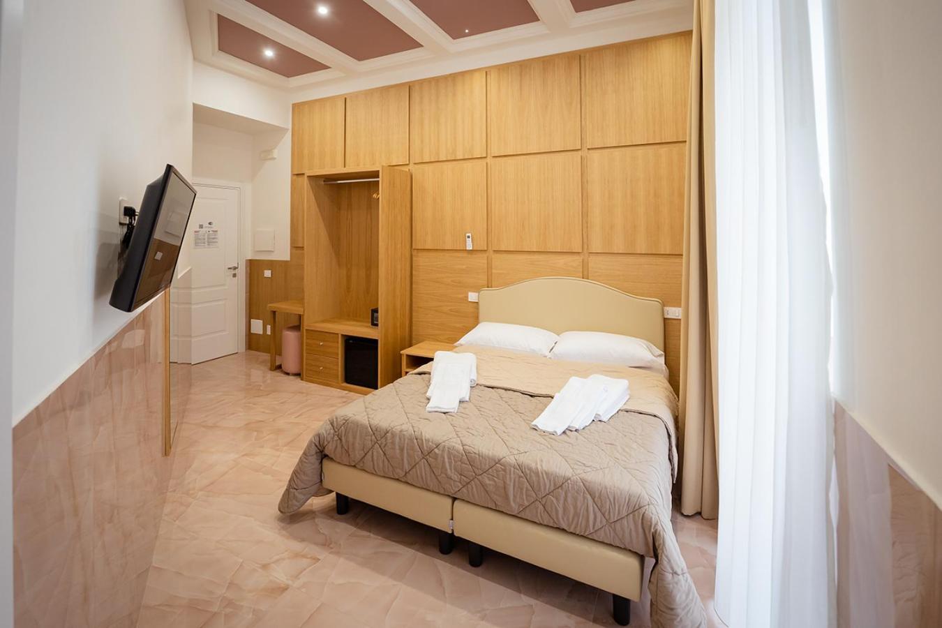 Готель Pc Boutique H Napoli Centro, By Clapa Group Екстер'єр фото