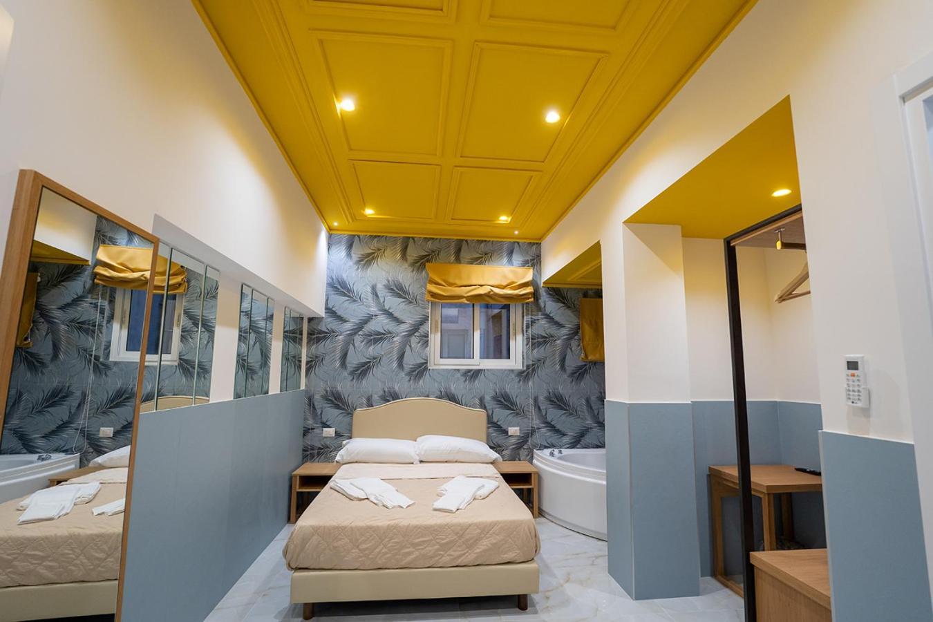 Готель Pc Boutique H Napoli Centro, By Clapa Group Номер фото